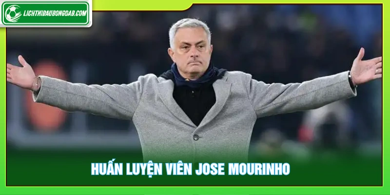 HLV Jose Mourinho từng dẫn dắt cả Chelsea vs Real Madrid